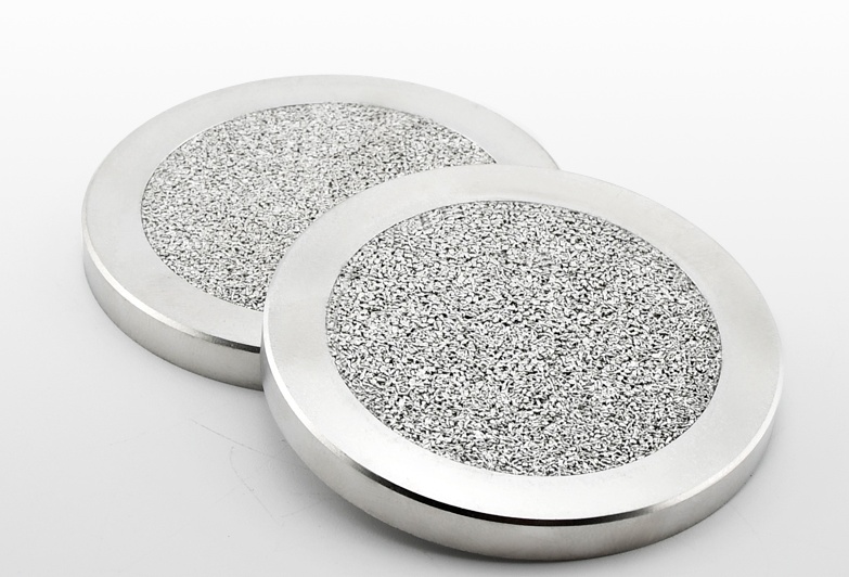 恒歌多孔燒結金屬過濾片的優勢與廣泛應用！